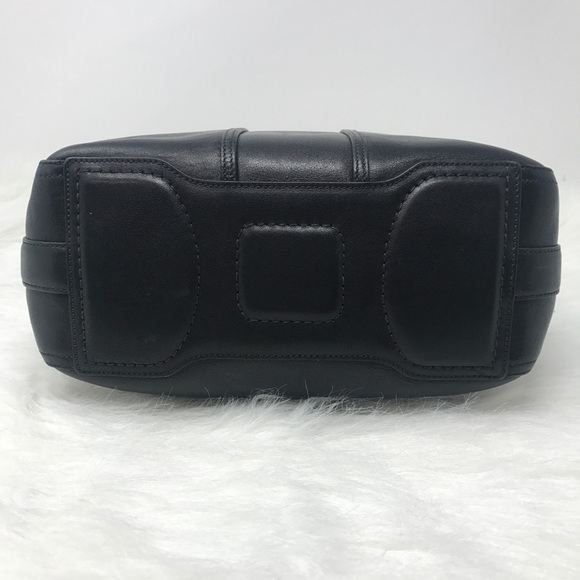 Authentic Coach Soho Hobo Purse - Picture 5 of 8